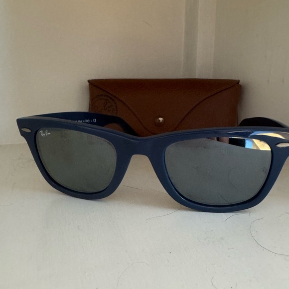 Ray-Ban RB2140 Original Wayfarer Sunglasses Matte Blue (963/40) - Picture 1 of 4